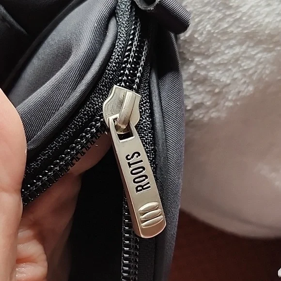 Roots pouch 👝 - Picture 5 of 11